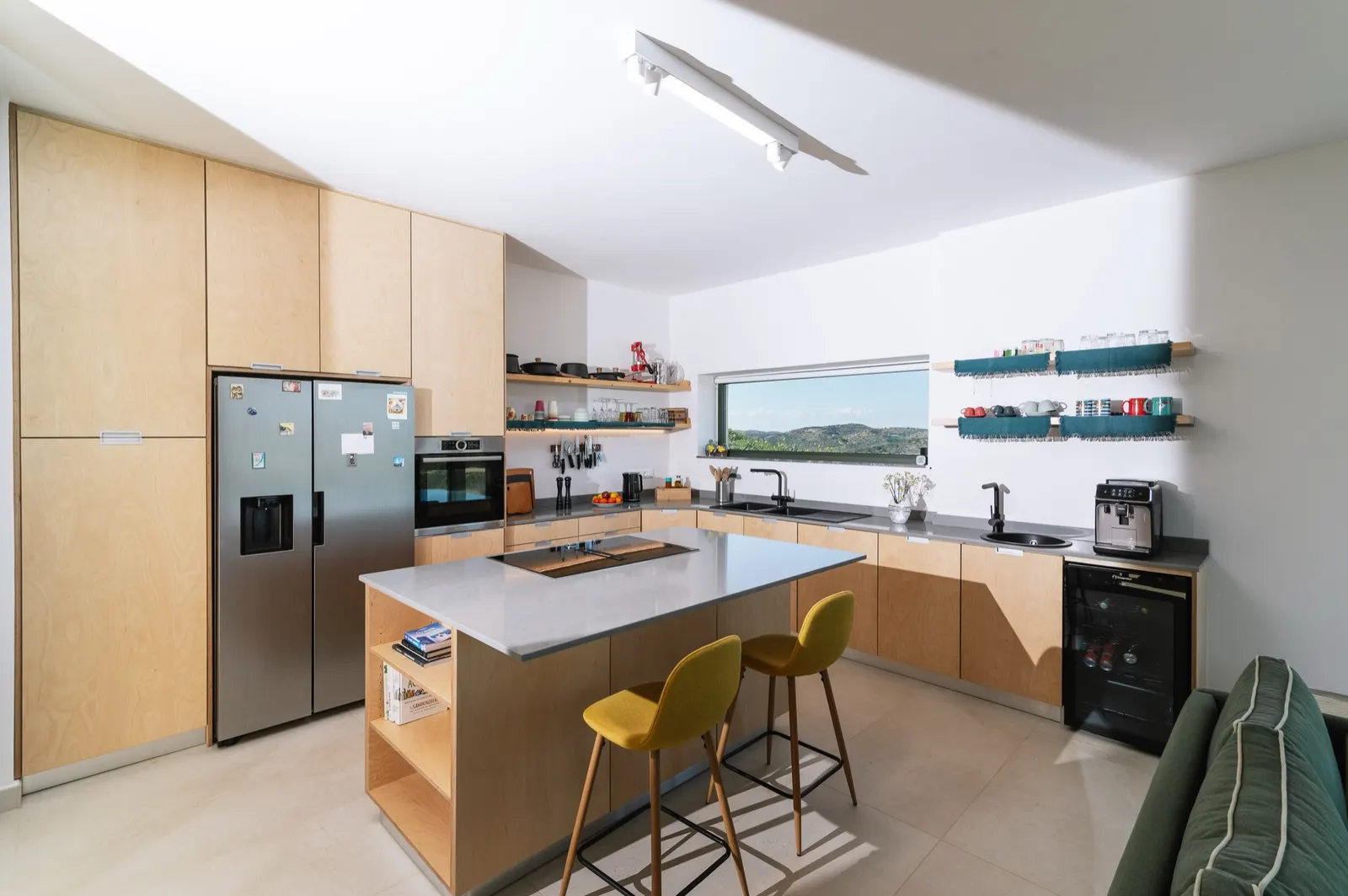Fully equipped kitchen of the Main House